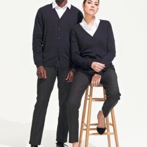 Men&acute;s V-Neck Knitted Cardigan